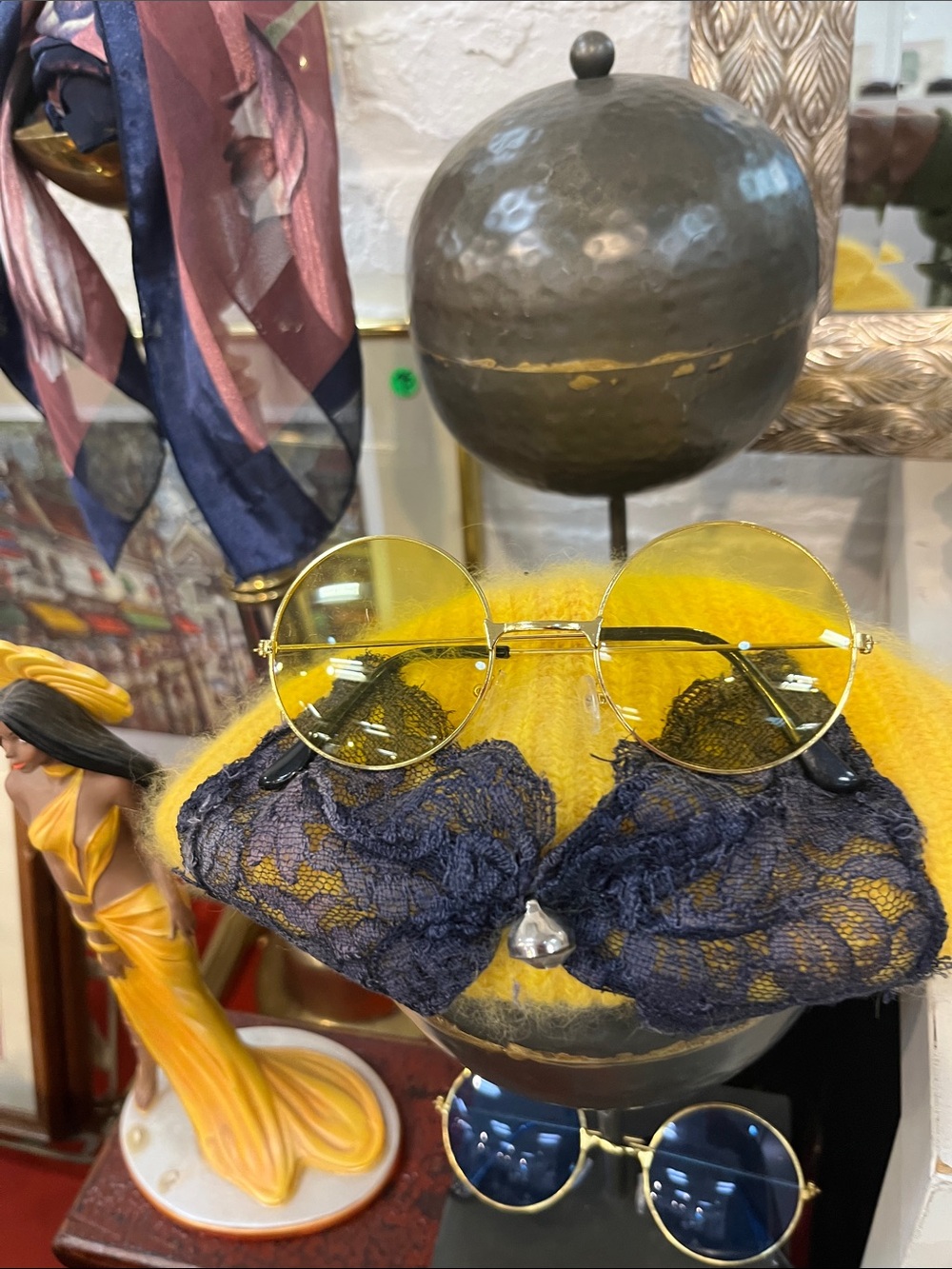 SUNGLASSES - Picture 4 of 4